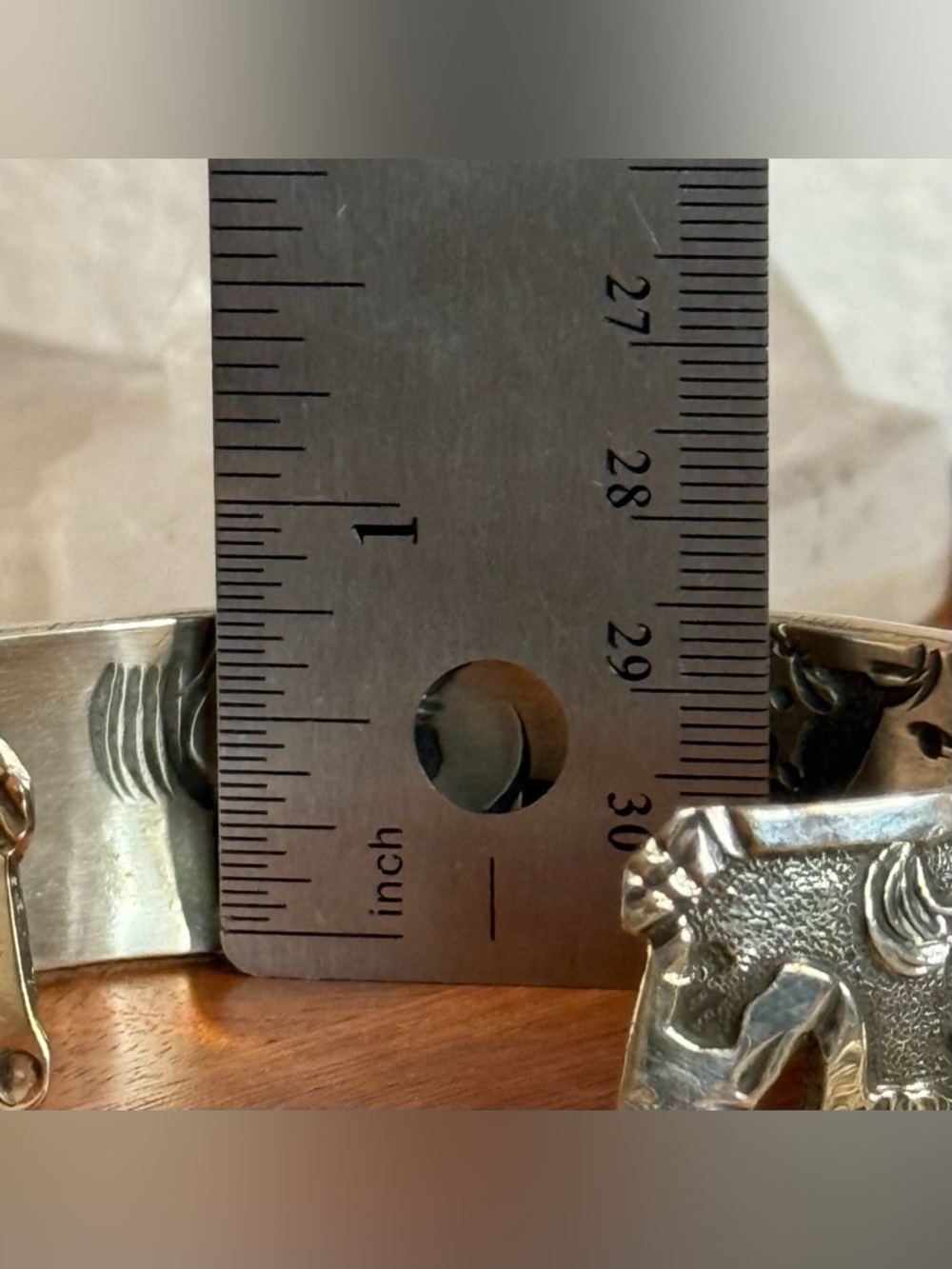 Lloyd Becenti Navajo Handmade Storyteller Horse Bracelet Cuff - Picture 9 of 14